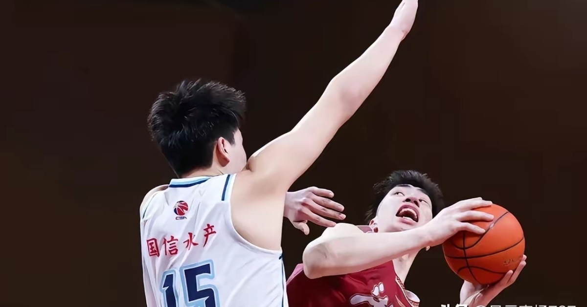 爱游戏app下载 -浙江队发布备战花絮;窗口期内部沟通;亚冠任务艰巨;身体对抗强度拉满(亚冠联赛二级浙江队最新消息)