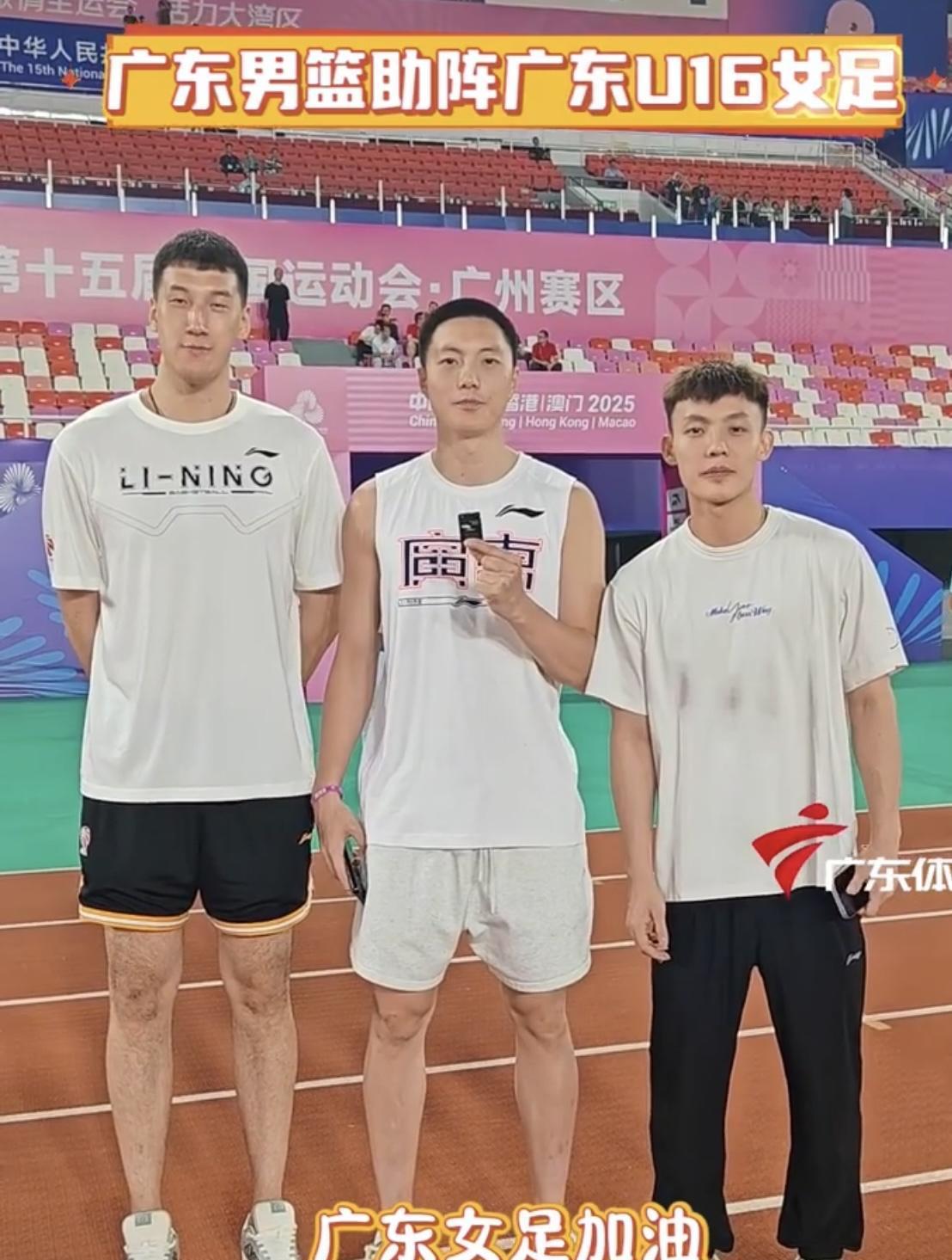 爱游戏 -包含今晚广东宏远备战欧篮联，状态回暖细节曝光，管理层满意，赛季目标并未改变的词条