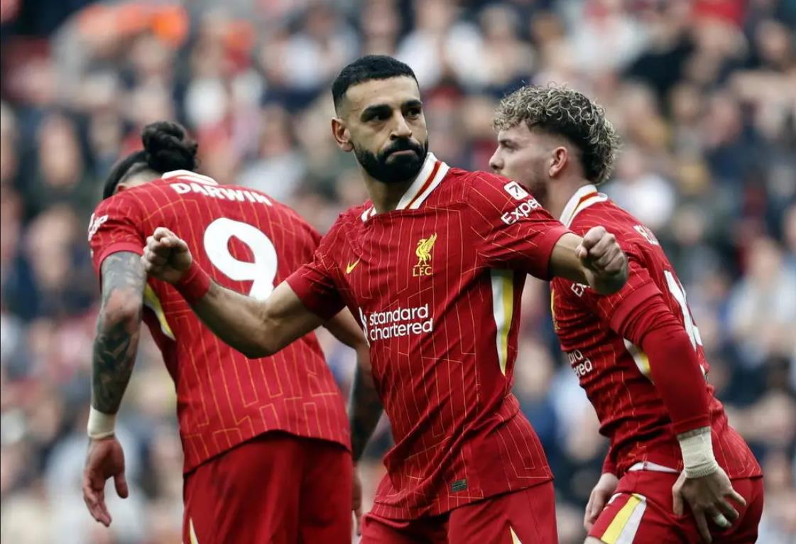 爱游戏网站 -今晚欧联焦点战;费耶诺德绝杀压哨;话题不断;赛季目标并未改变