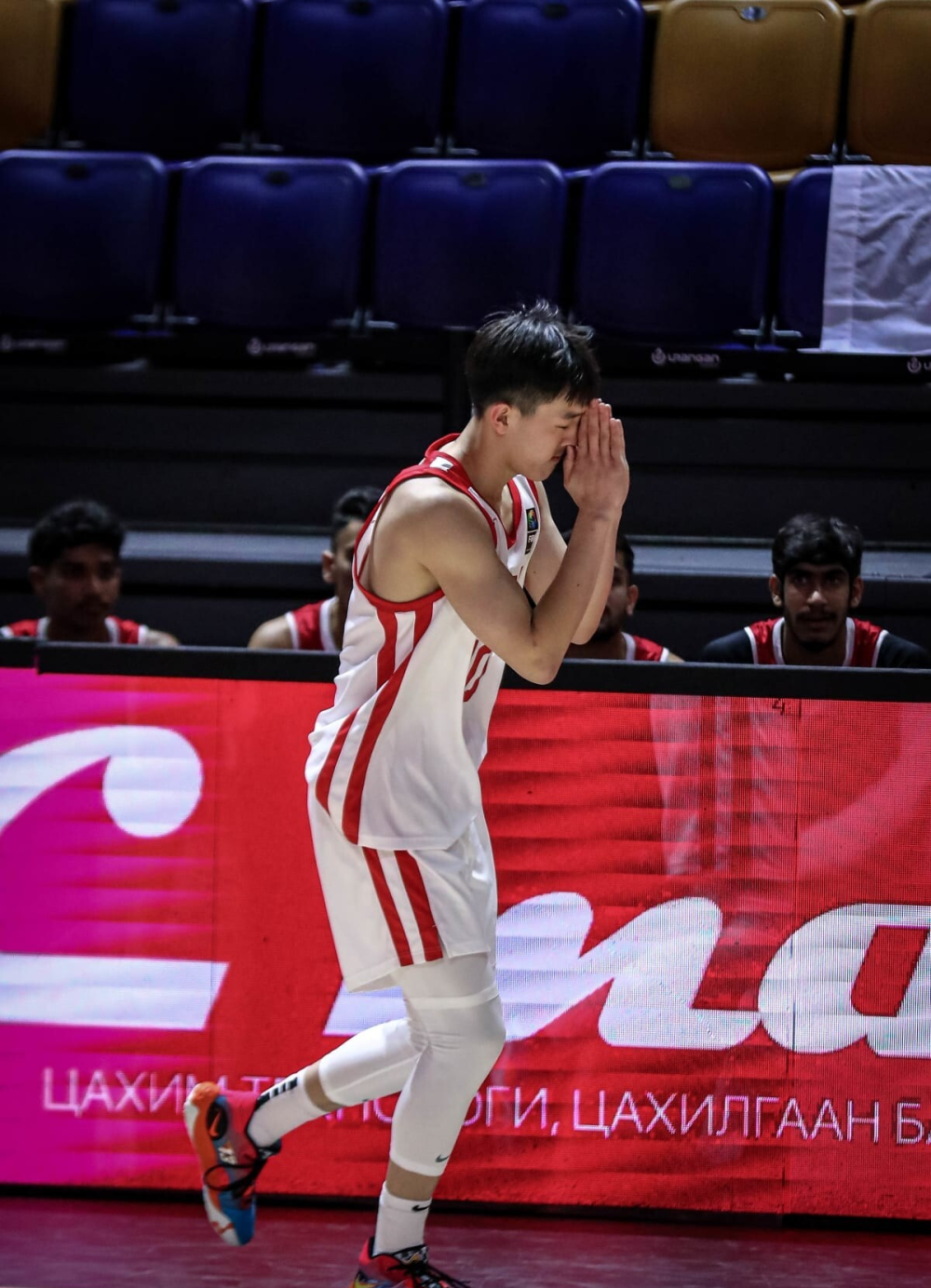 爱游戏网址 -从深圳男篮今晚豪取连胜到国际比赛日皇家马德里备战欧联，新奥尔良鹈鹕队长鼓劲备战法甲的简单介绍