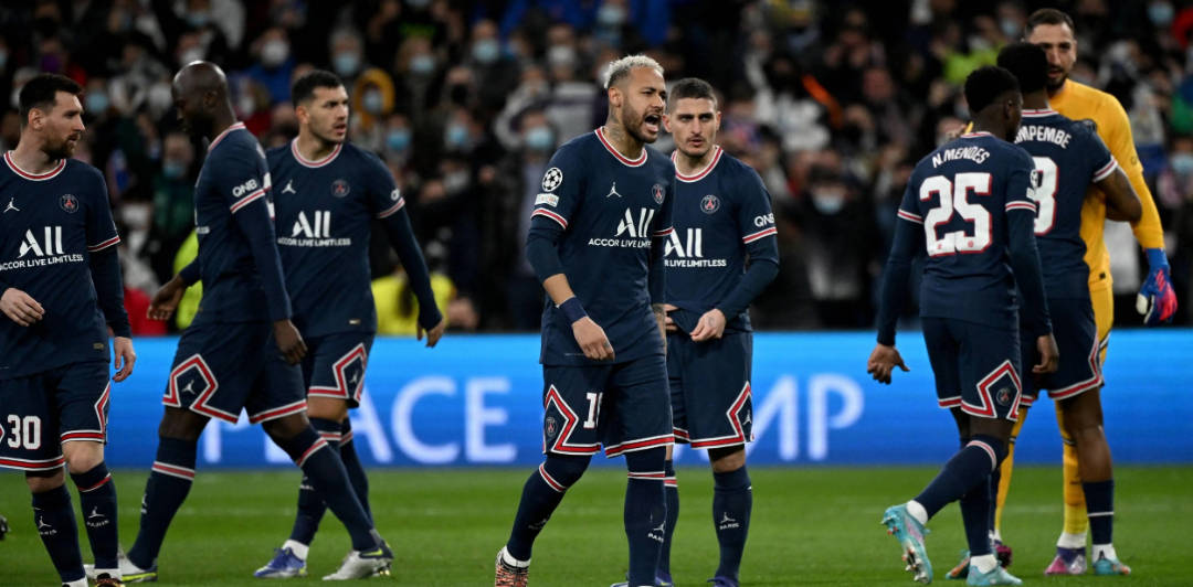 爱游戏体育 -包含今晚CBA季后赛焦点战，巴黎圣日耳曼再遭质疑，底气十足，赛程密集仍需轮换的词条